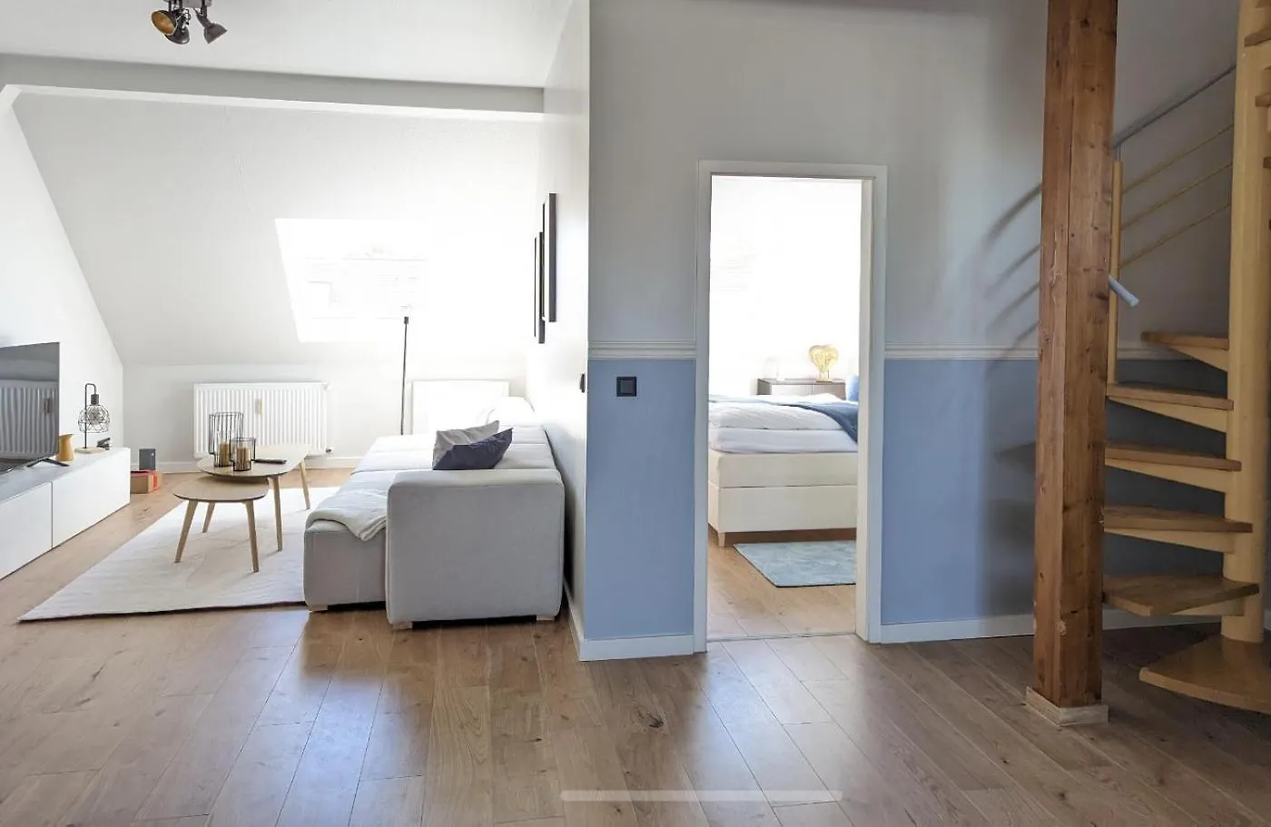 شقة Vilipa-Apartments Naehe Red Bull Arena, Kueche, Smart Tv, Badewanne, Maisonette لبسيا